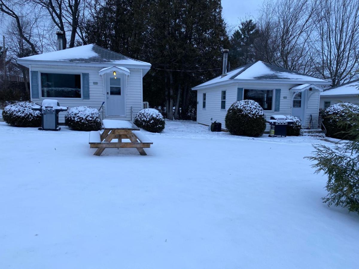 Chalets Memphremagog Exterior photo